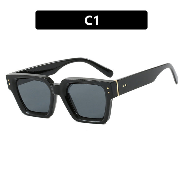 Women's trendy sunglasses in elegant oversized design Stornfield