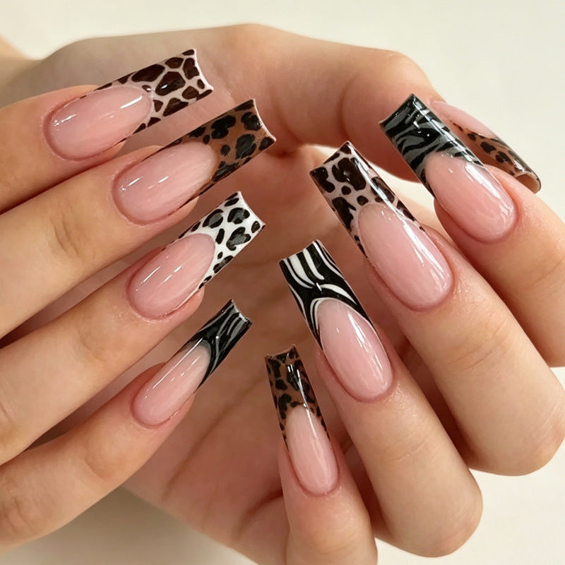 Artistic Animal Print Press-On Nail Set Stornfield