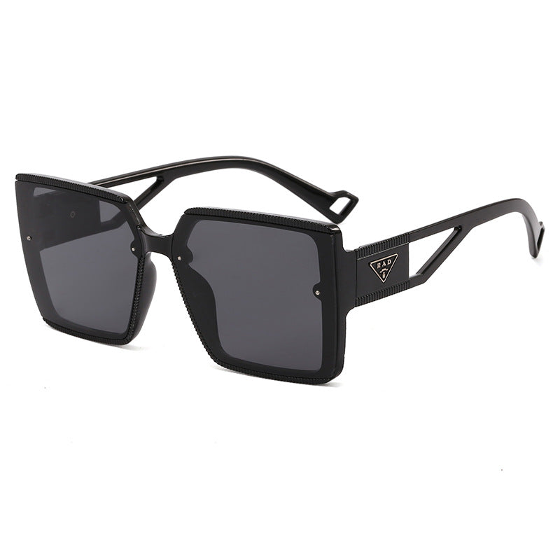 Women's fashionable square sunglasses with unique frame structure Stornfield