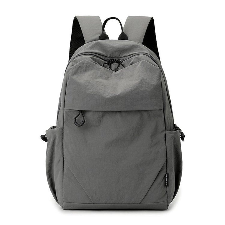 Everyday backpack with elastic side pockets Stornfield
