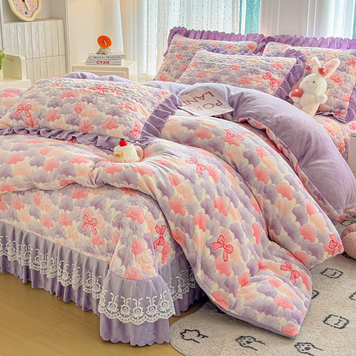 Cozy Heart-Printed Bedding Set