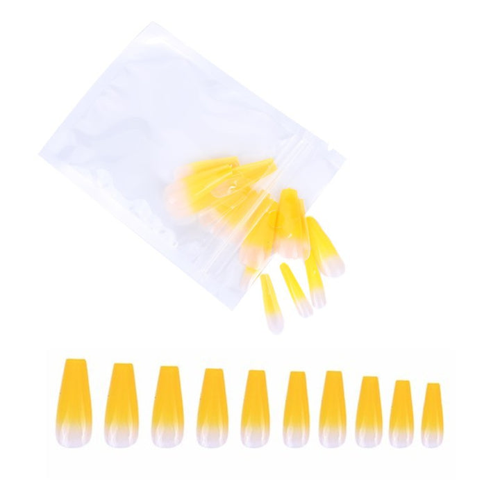Artificial nails in elegant stiletto design Stornfield
