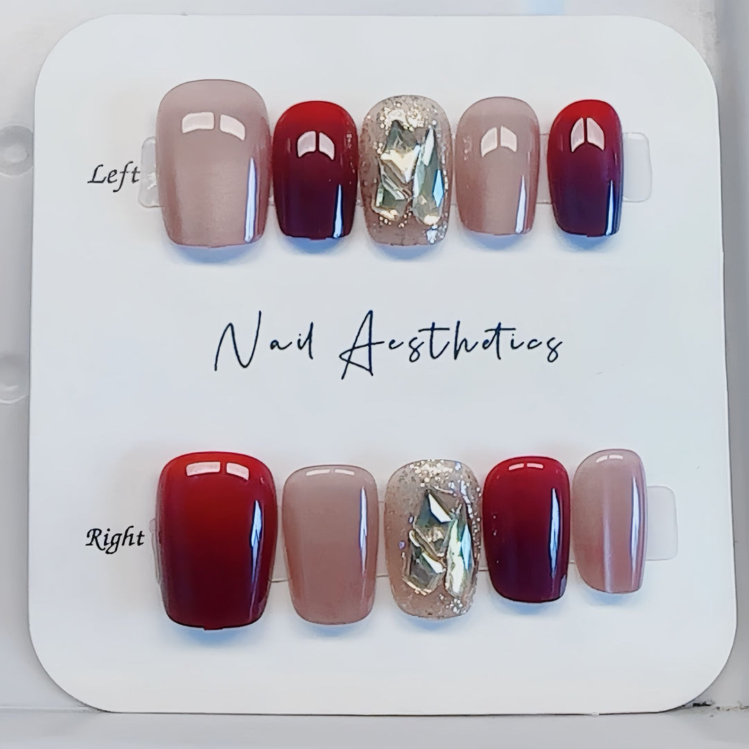 Elegant Press-On Nail Design Stornfield