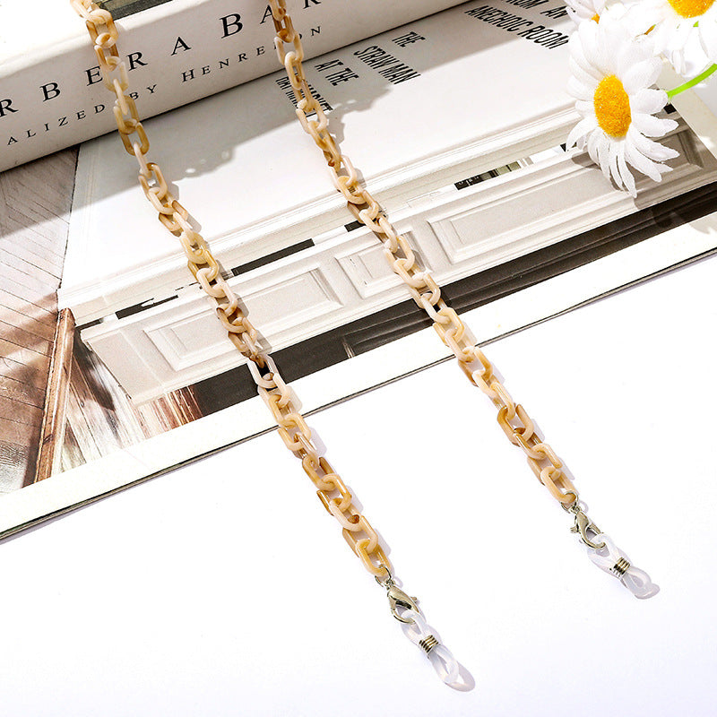 Fashionable necklace with clip clasp Stornfield