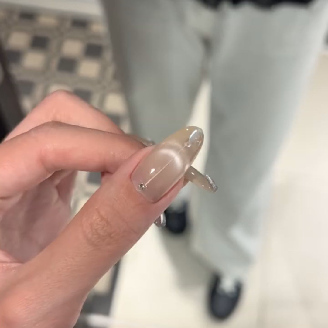 Artificial Nail Set with Elegant French Style Stornfield