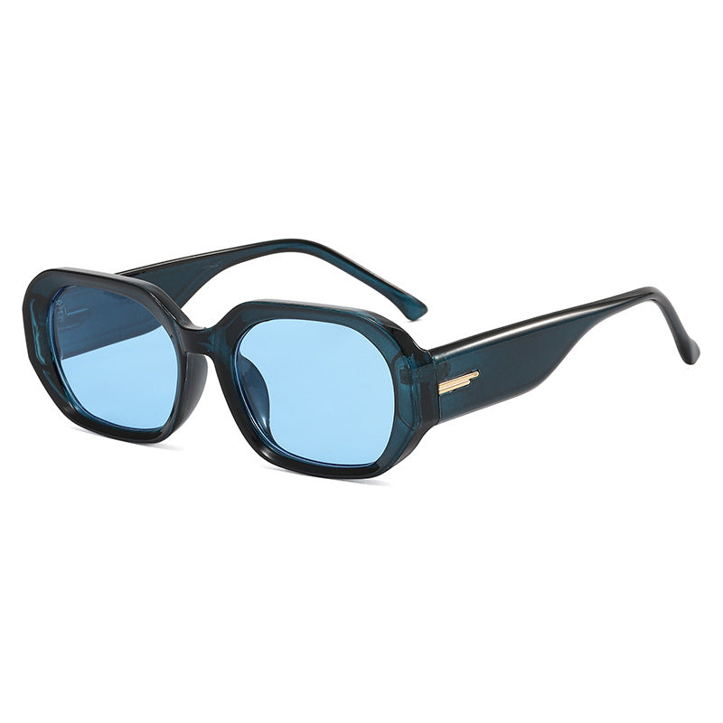 Women’s fashionable geometric sunglasses with robust design Stornfield