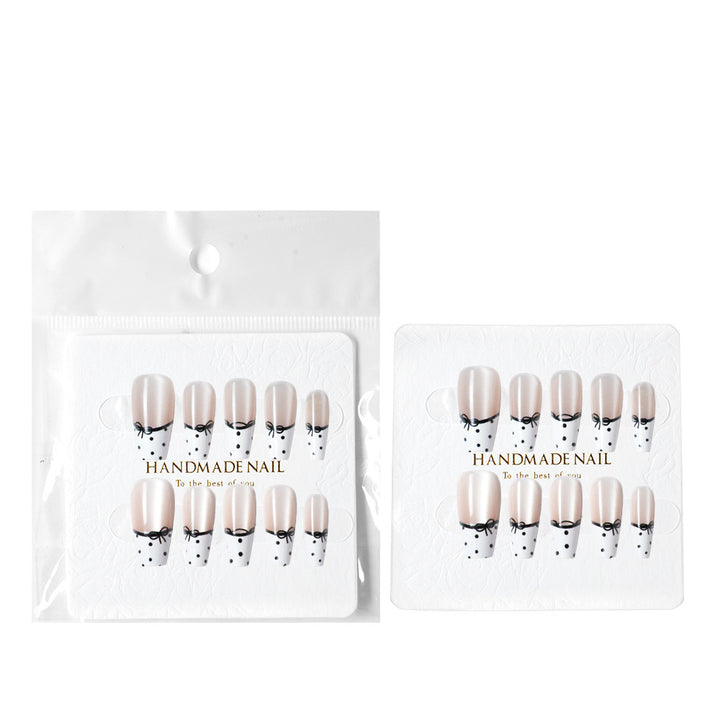 Elegant Designer Press-On Nail Set Stornfield