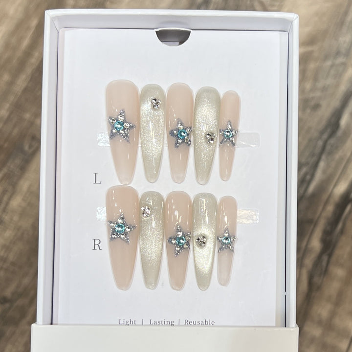 Star-Accent Press-On Nail Art Set Stornfield