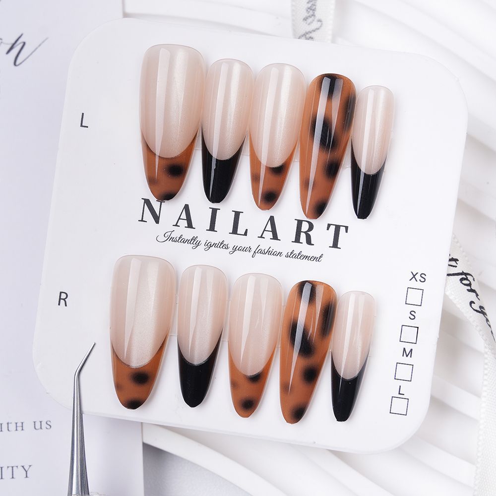 Artistic 3D Butterfly Press-On Nail Set Stornfield