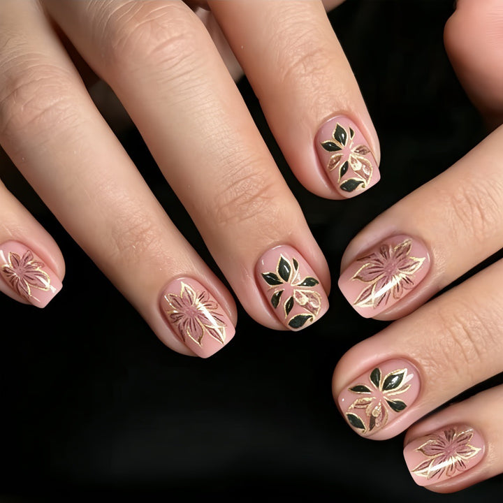 Artificial nails with romantic floral design Stornfield