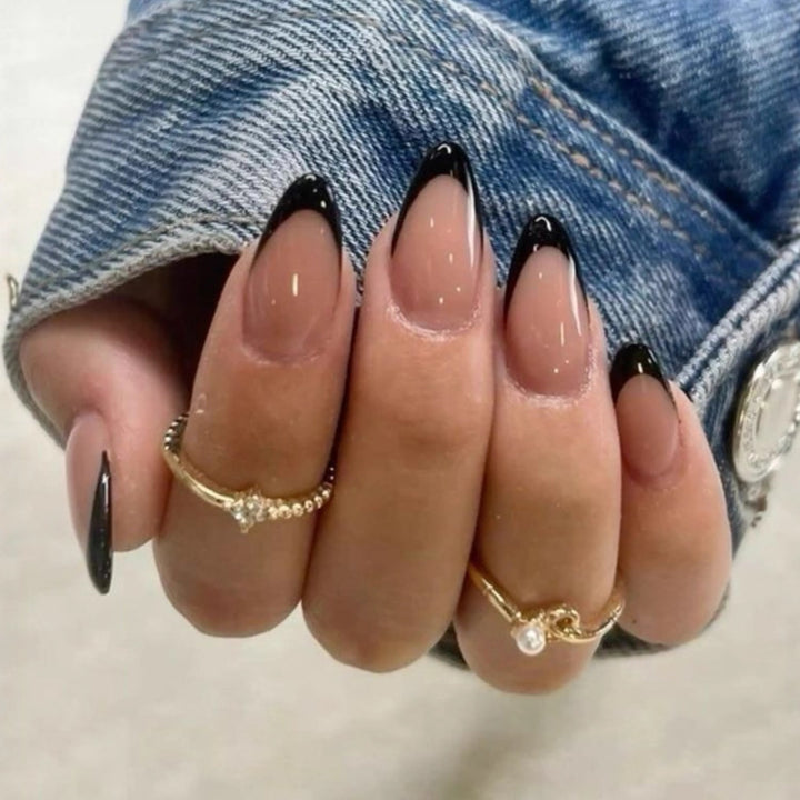 Glamorous nail designs Stornfield