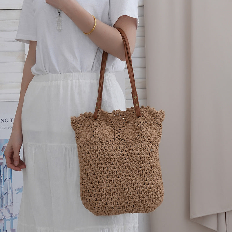 Handwoven bast bag Stornfield
