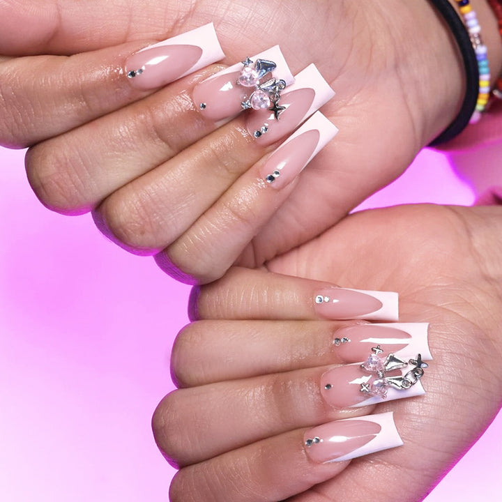 Elegant Decorative Press-On Nail Art Set with Rhinestone Accents Stornfield