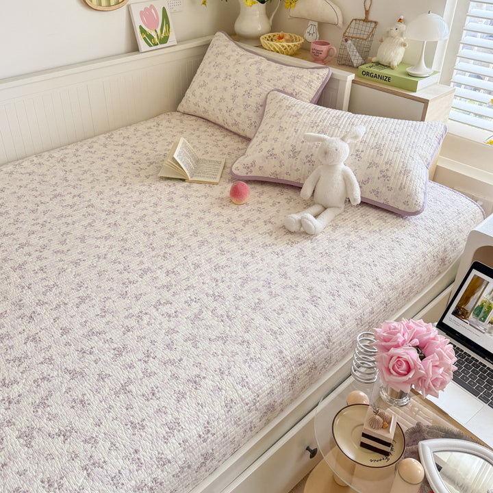 Lightweight Quilted Cotton Bedspread and Mattress Coverlet Set