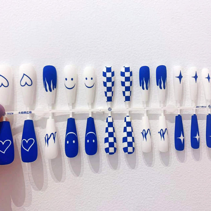 Artificial nail set with creative geometric design Stornfield