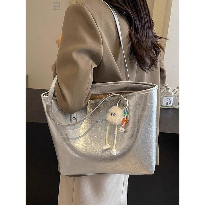 Premium Textured Tote Bag Stornfield