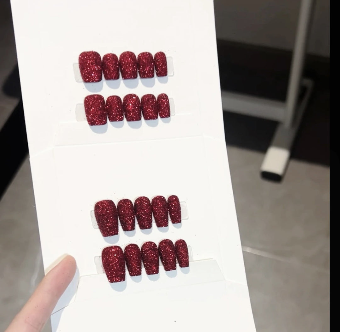 Glitter Nail Tips Stornfield
