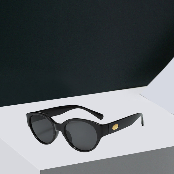 Women's fashionable retro sunglasses in contemporary style Stornfield