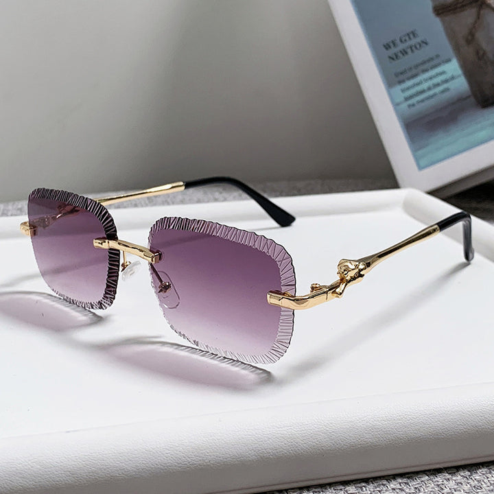 Women's fashionable sunglasses with textured frame and subtle gradient Stornfield