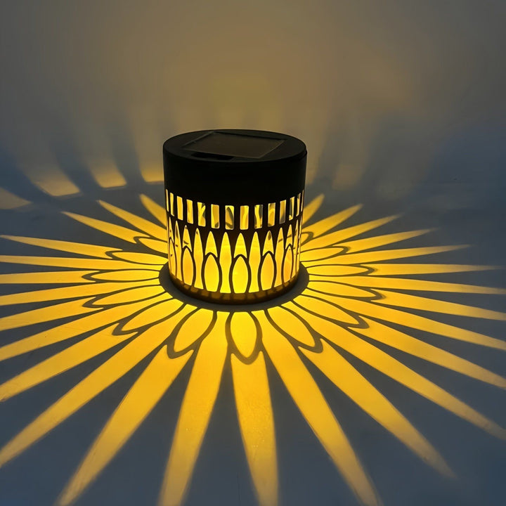 Solar Projection Garden Light With Decorative Floral Pattern And Dusk-To-Dawn Sensor Stornfield