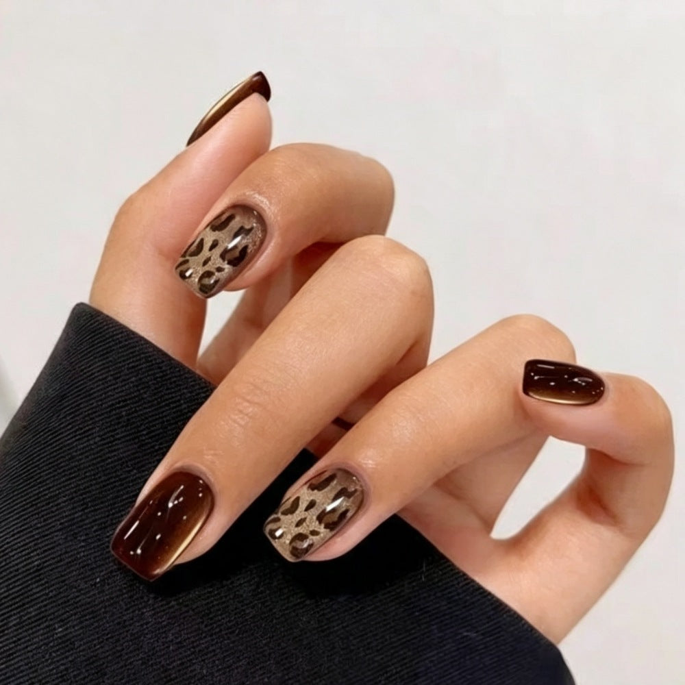 Stylish Animal Print Press-On Nails Stornfield