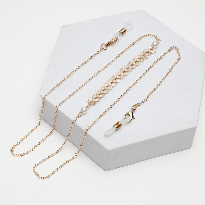 Premium Pearl-Embellished Eyewear Chain Stornfield