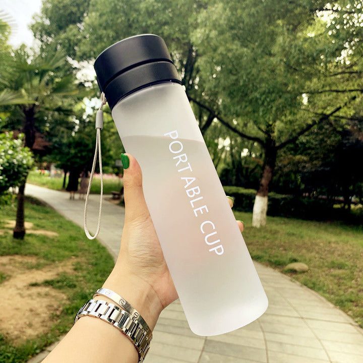 Women's portable water bottle with practical cleaning system Stornfield