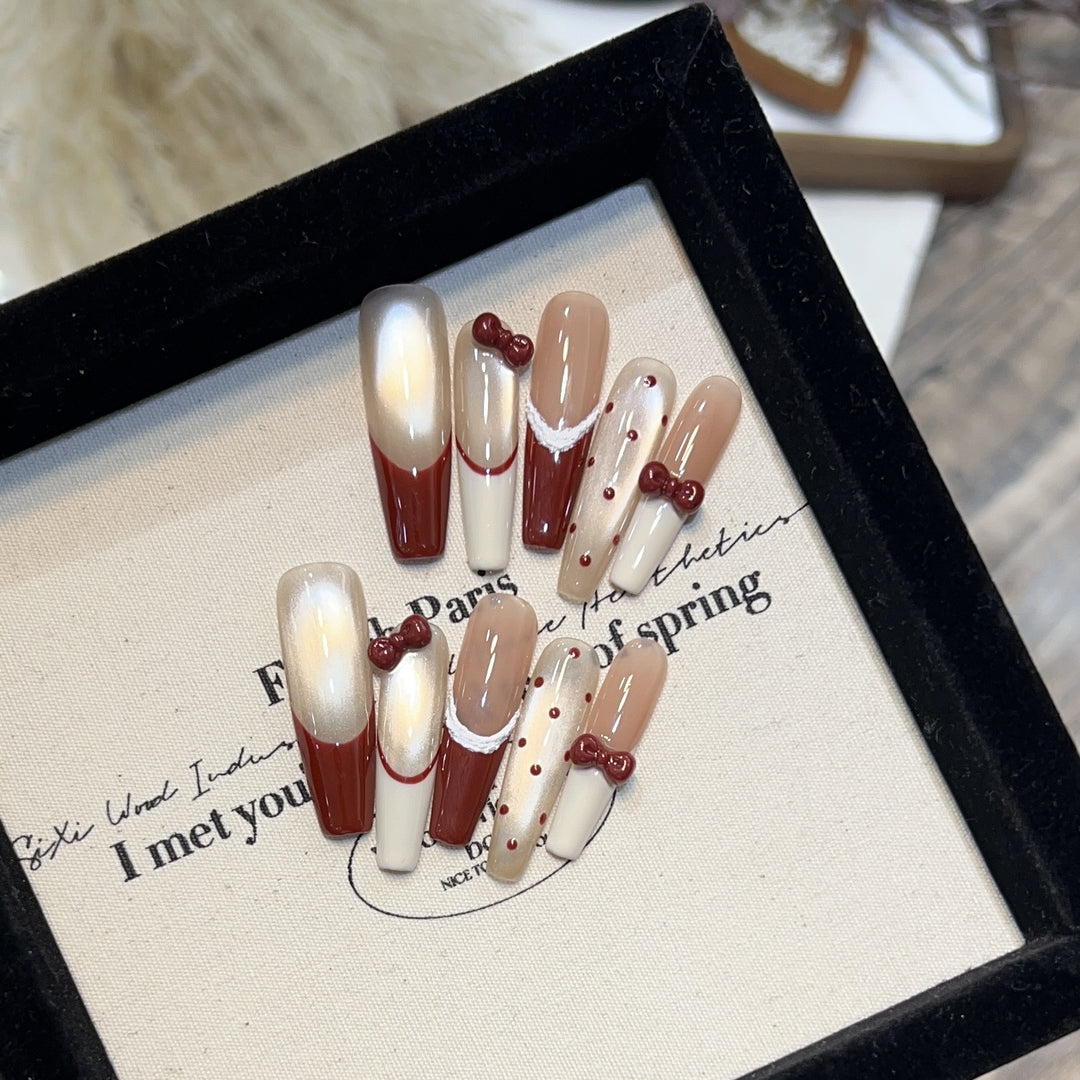 Premium Press-On Nail Art Set with Elegant Heart & Leaf Design Stornfield