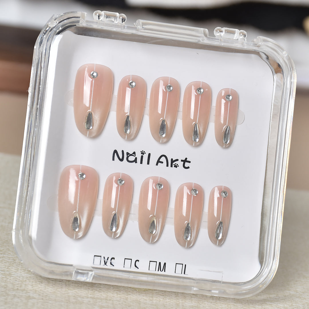 Premium Glamorous Press-On Nail Extensions Stornfield