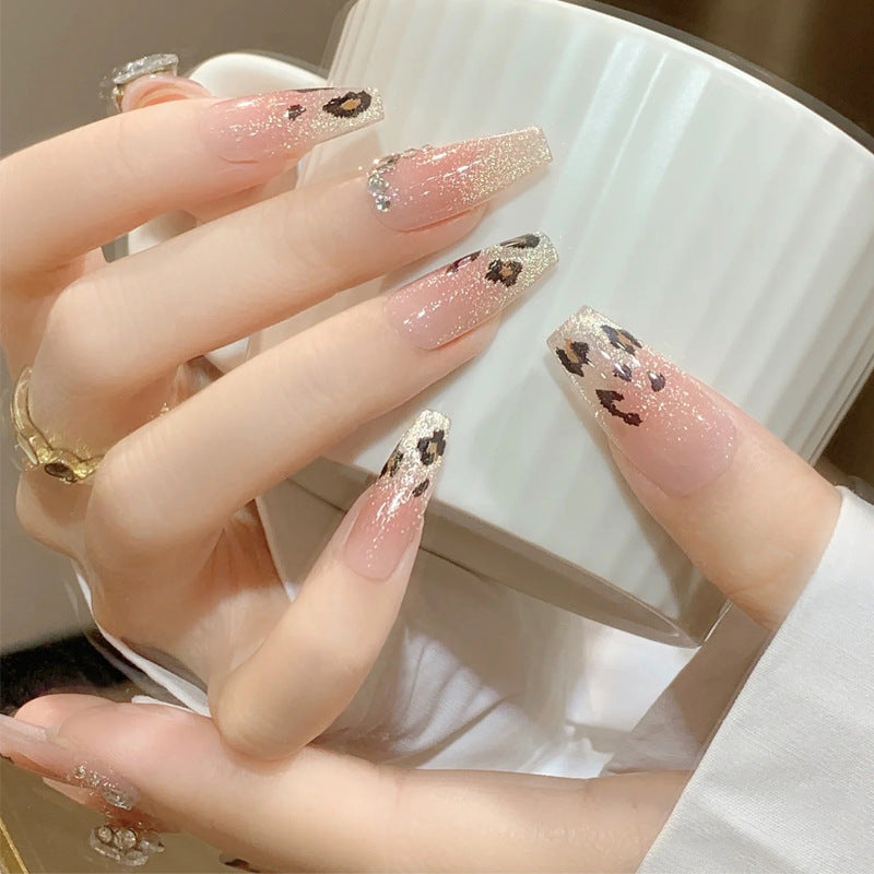 Artificial nail set with glitter and leopard design Stornfield