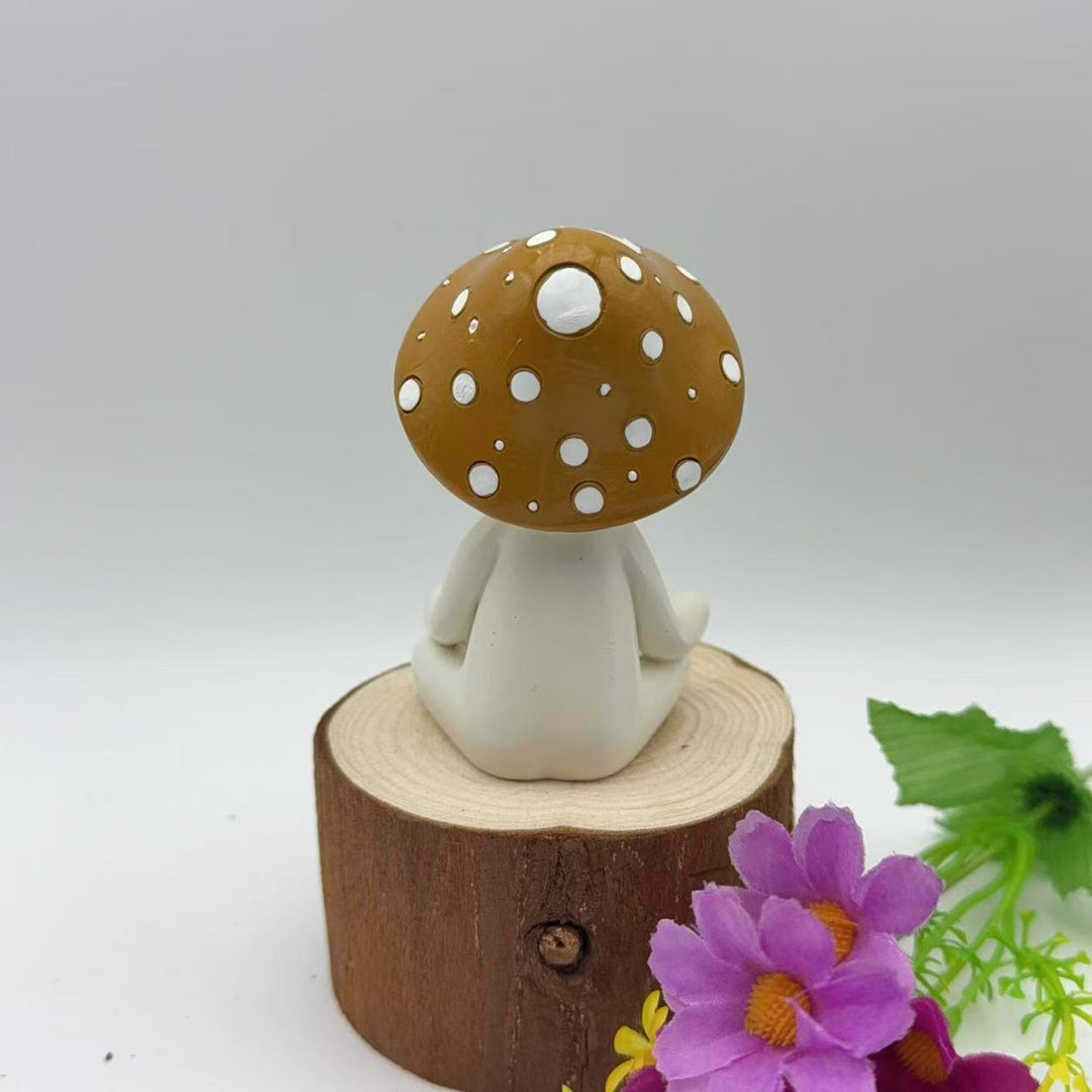 Decorative figure of a meditating mushroom Stornfield