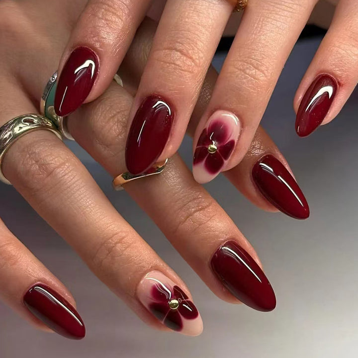 Glamorous Floral Accent Press-On Nails Stornfield
