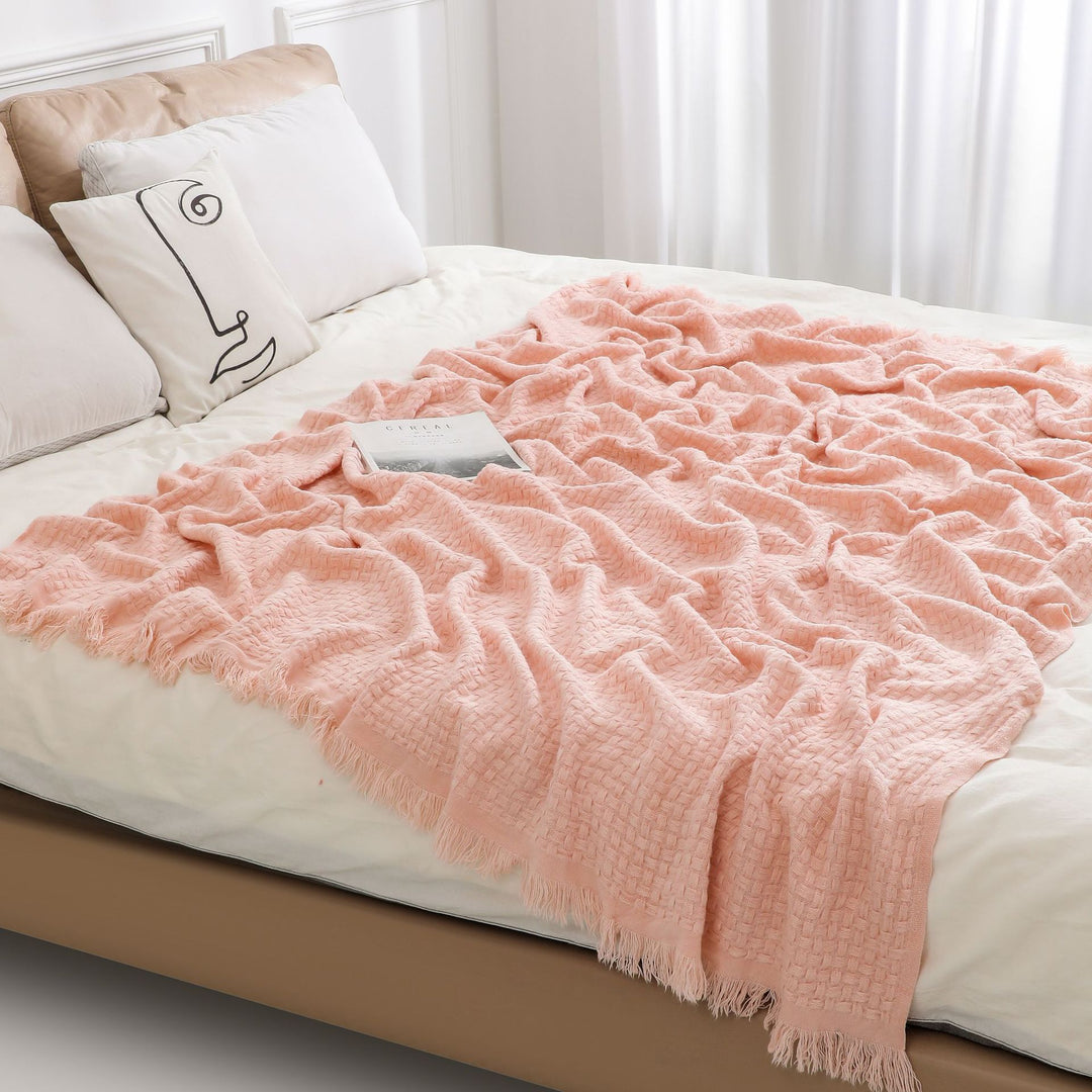 Women's soft and stylish fringed fleece blanket Stornfield