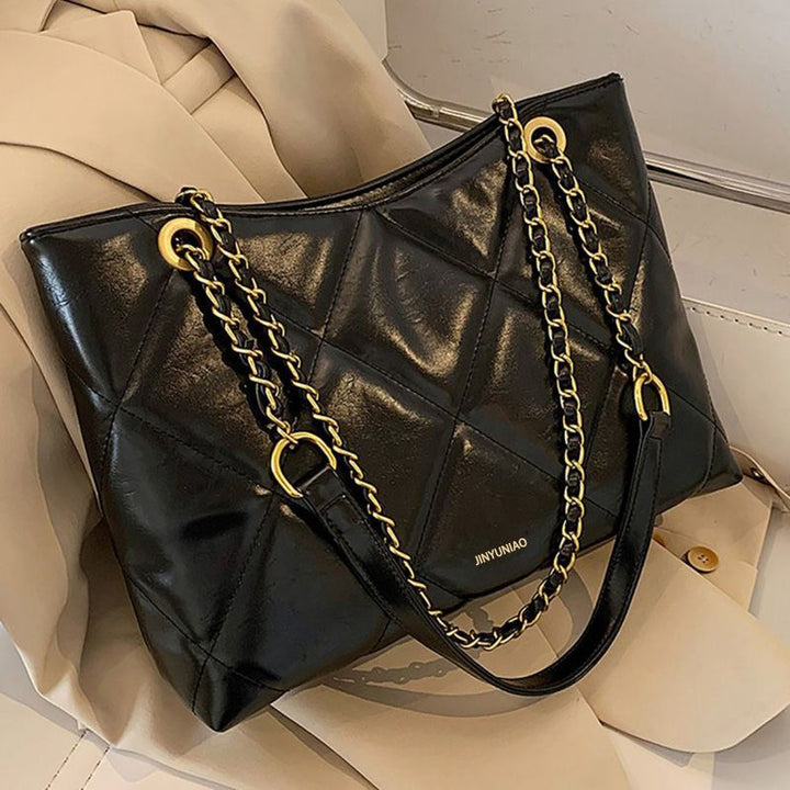 Quilted Chic Handbag Stornfield