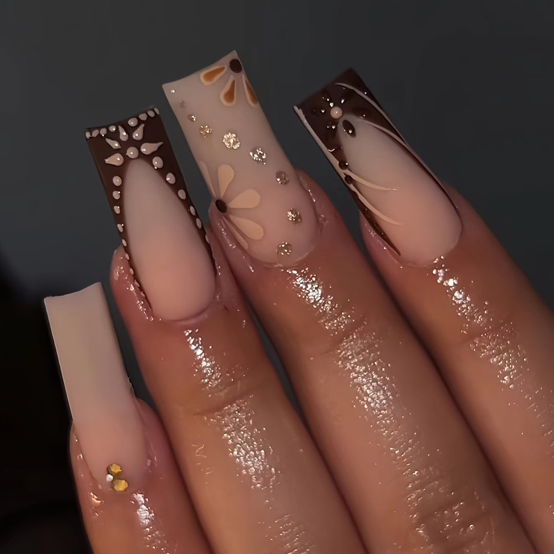 Detailed Floral Art Press-On Nails Stornfield