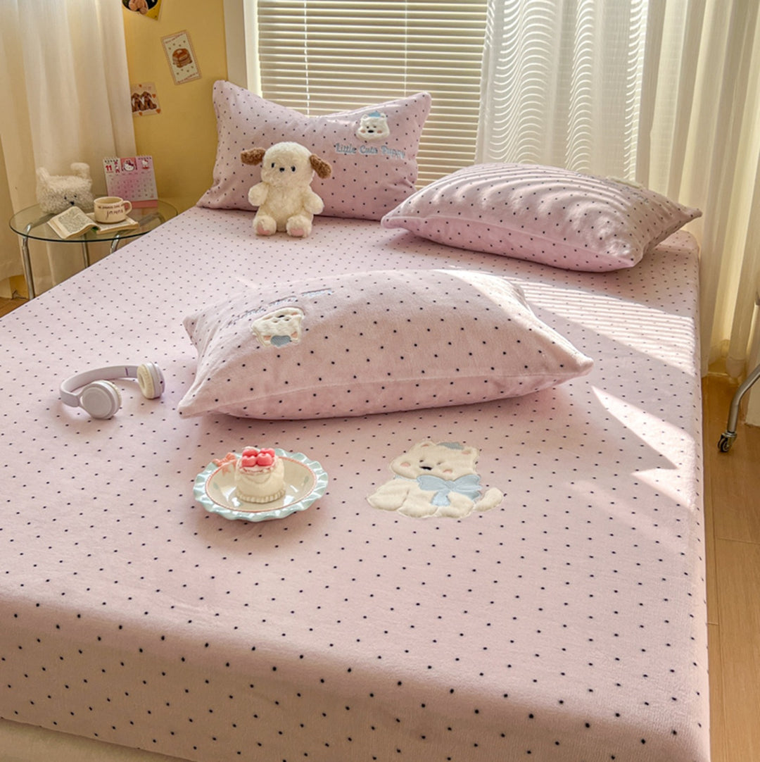 Plush Fitted Sheet and Pillowcase Set with Embroidered Kitten Plush Microfleece