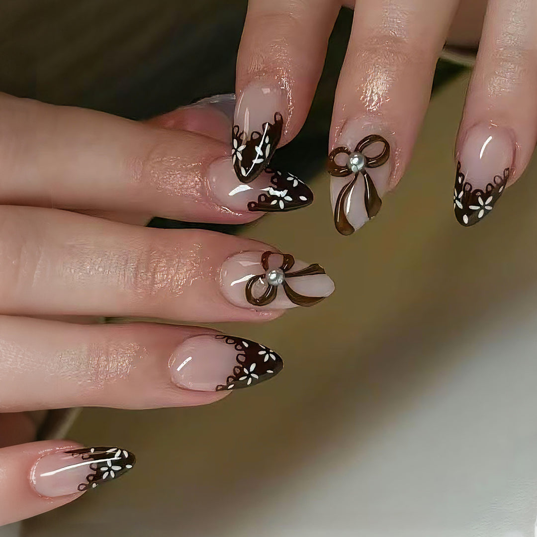 Artistic French Tip Press-On Nail Art Set Stornfield