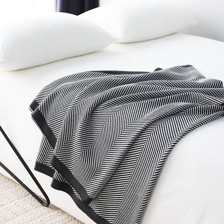 Cozy Cotton Throw Blanket Stornfield