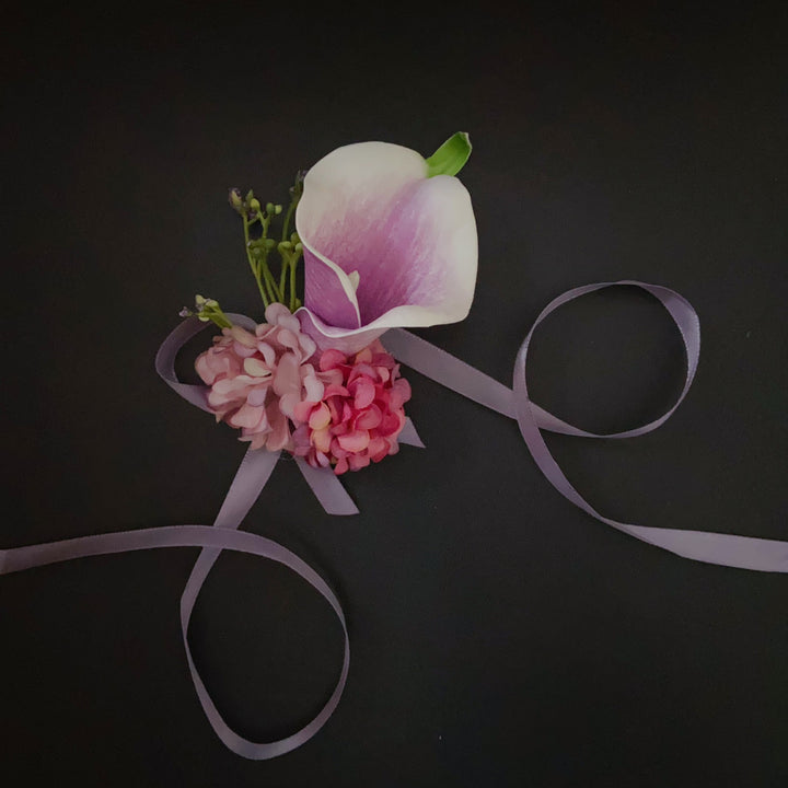 Elegant Floral Boutonniere
