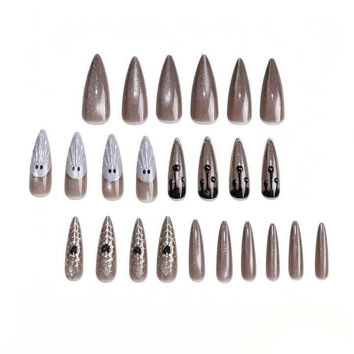 Artificial nail set with glamorous metallic elements and delicate details Stornfield