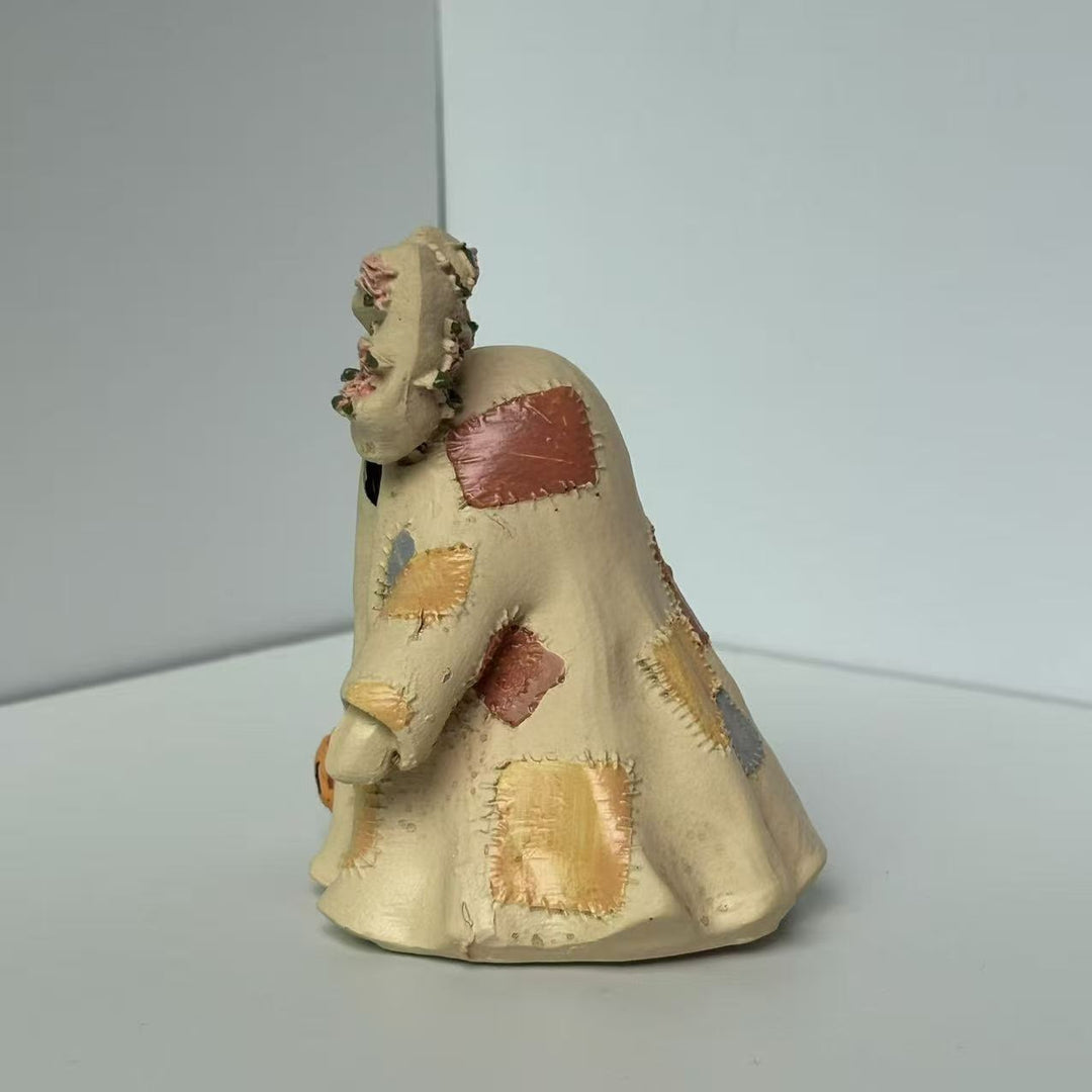 Playful Halloween decoration figure Stornfield