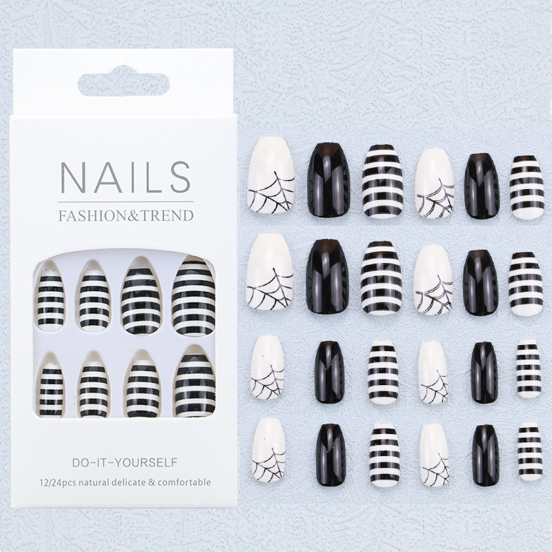 Artistic Graphic Press-On Nail Set Stornfield