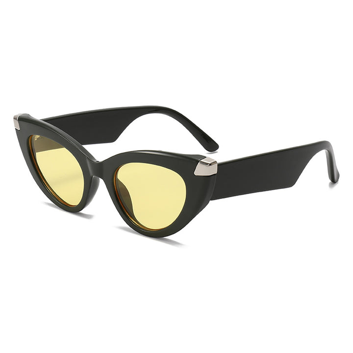 Ladies Cat-Eye Sunglasses in Luxurious Tortoise Design Stornfield