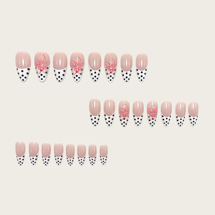 Artificial nails with elegant flower design and dots Stornfield
