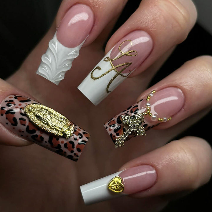 Creative Nail Art Set with Leopard Design and Elegant Decorations Stornfield