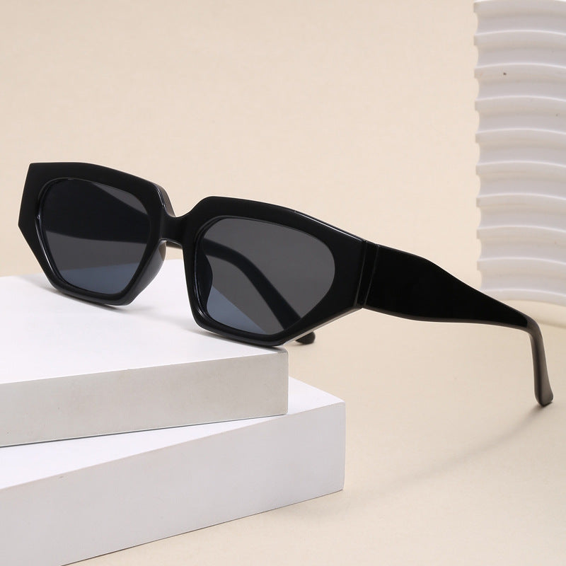 Ladies stylish oversized sunglasses Stornfield