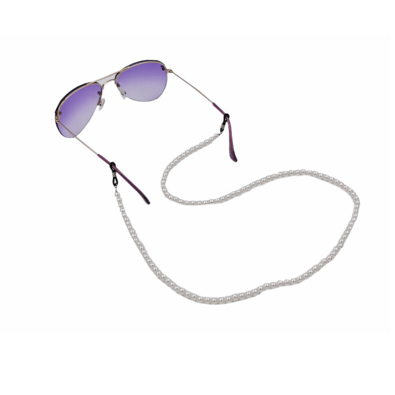 Elegant Pearl Eyewear Chain Stornfield