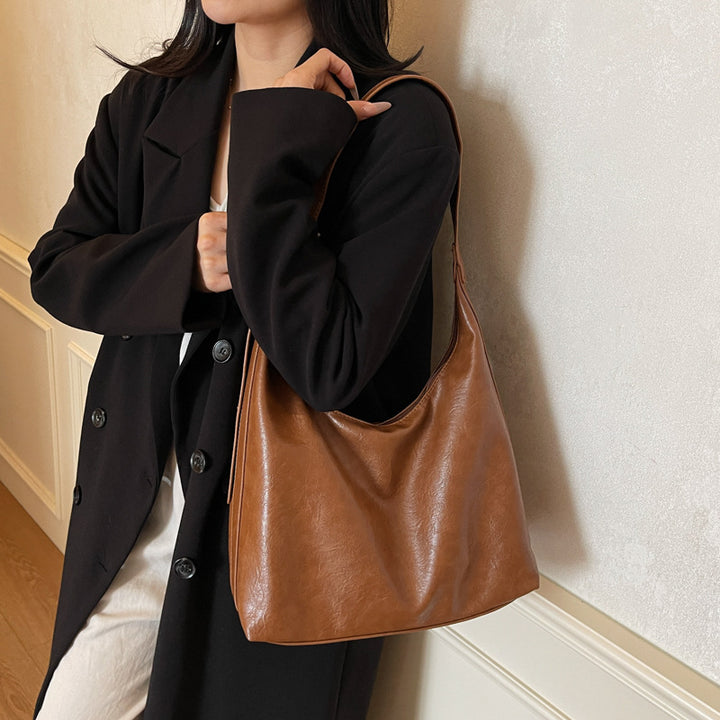 Soft Leather Slouchy Shoulder Bag Stornfield