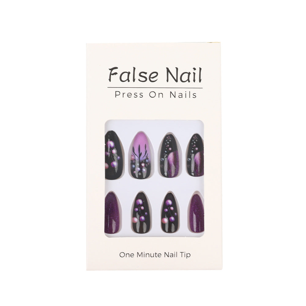 Artificial nails with creative designs Stornfield