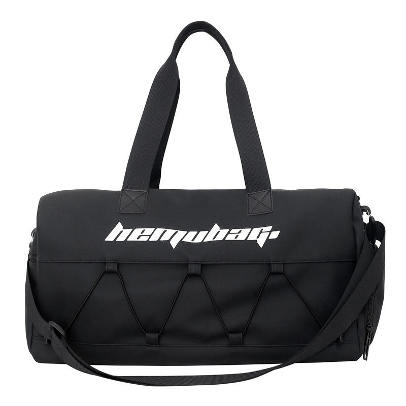 Sporty Travel Bag with Expandable Compartment Design Stornfield